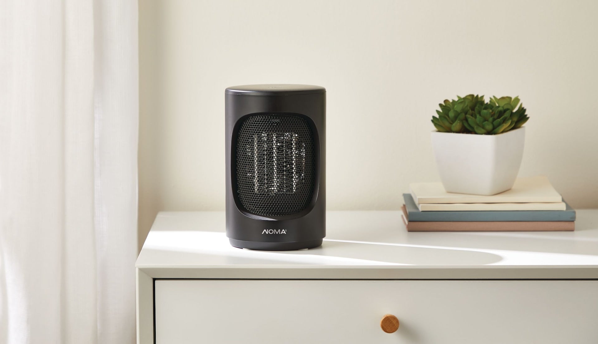 NOMA Personal Heater, 600 W, Black